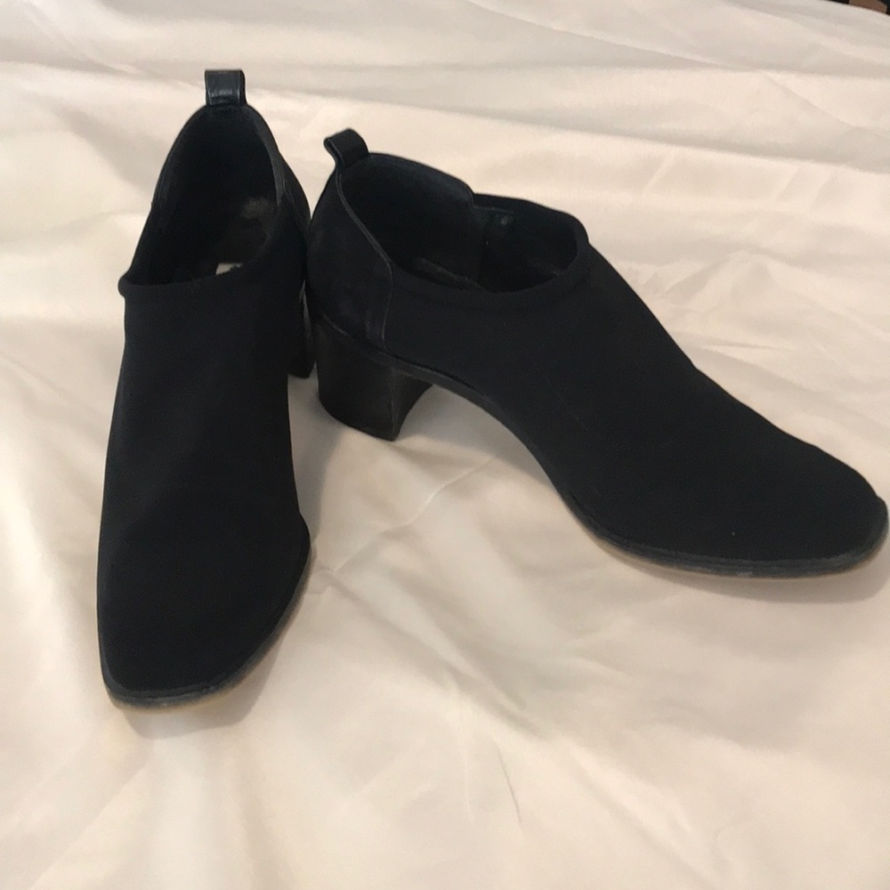 Donald J Pliner Black Dress Shoes 7.5 M